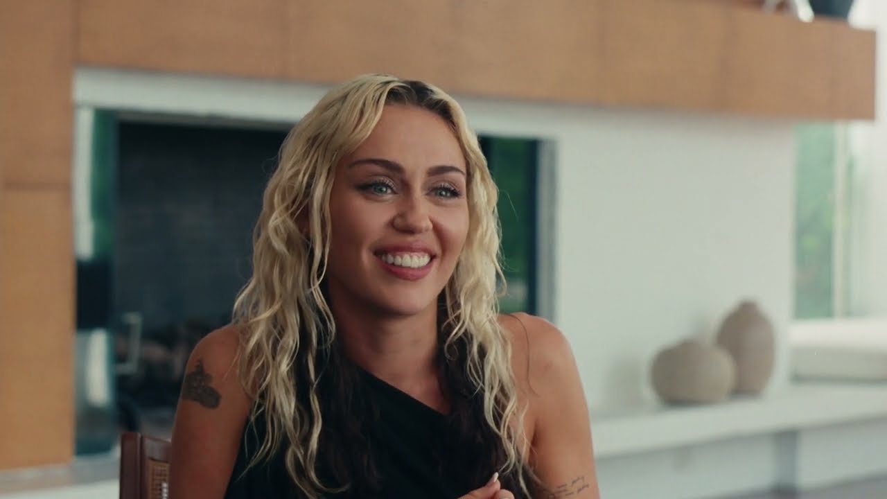 Miley Cyrus Biografi